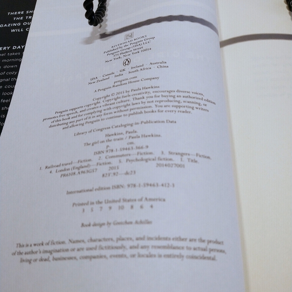 The Girl on the Train : A Novel by Paula Hawkins (2015, Trade Paperback) New7 - Picture 3 of 6